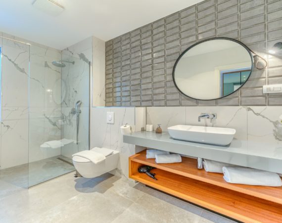 Villa Red - Bathroom02