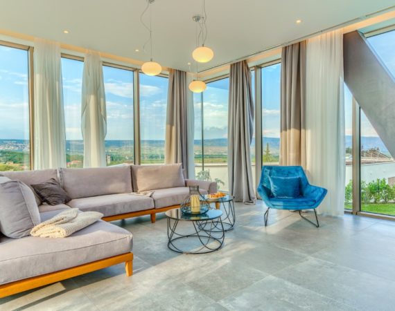 Villa Red - Living Room02